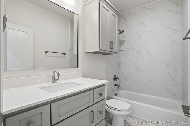 2118 E 138 Street, Bixby, OK 74008