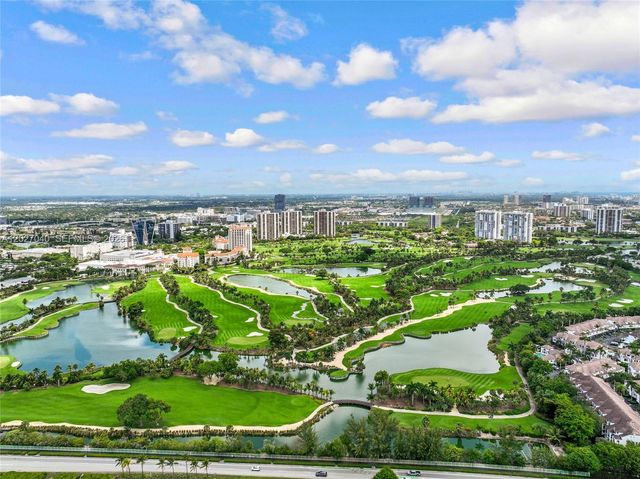 3600 Mystic Pointe Dr 812, Aventura, FL 33180