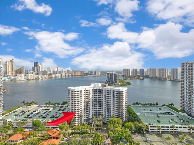 3600 Mystic Pointe Dr 812, Aventura, FL 33180