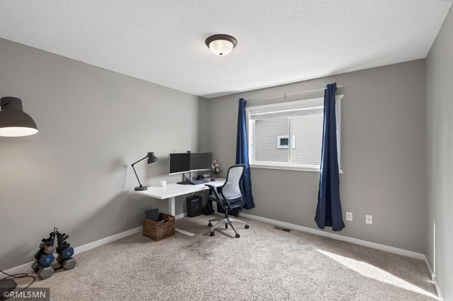 1289 County Road D Circle E A, Vadnais Heights, MN 55109