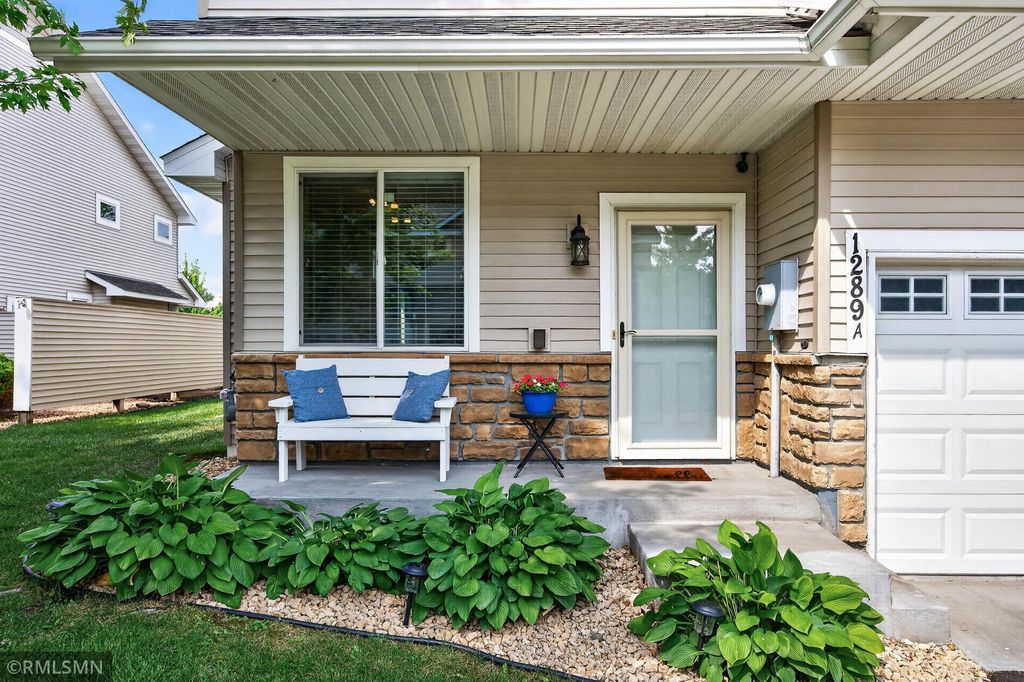 1289 County Road D Circle E A, Vadnais Heights, MN 55109 — photo 4