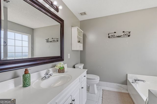 333 Tyson Glen Drive, Warner Robins, GA 31088