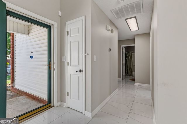333 Tyson Glen Drive, Warner Robins, GA 31088