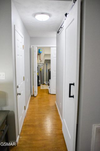 427 Eledge Farm Road, Sevierville, TN 37876