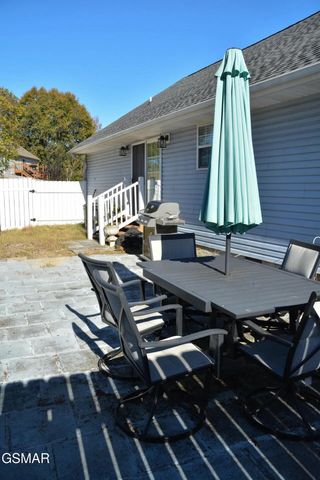 427 Eledge Farm Road, Sevierville, TN 37876