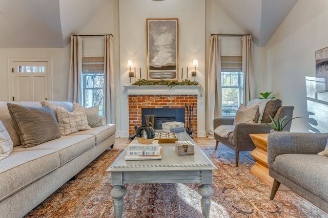 4950 YUM YUM RD, Somerville, TN 38068