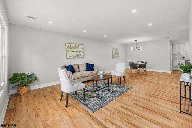 1221 Charter St, Piscataway Twp., NJ 08854
