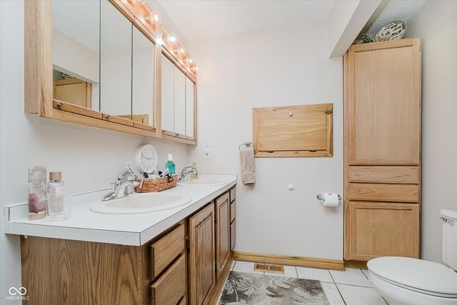 2628 Inlet Drive, Cicero, IN 46034