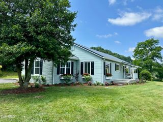533 Island Road, Bristol, VA 24201