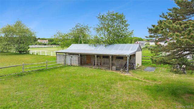144 DAMASCUS Road, East Quogue, NY 11942