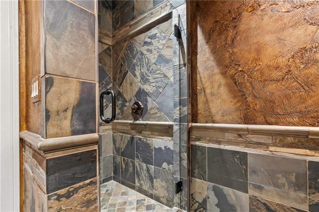 5217 Walmer Street, Mission, KS 66202