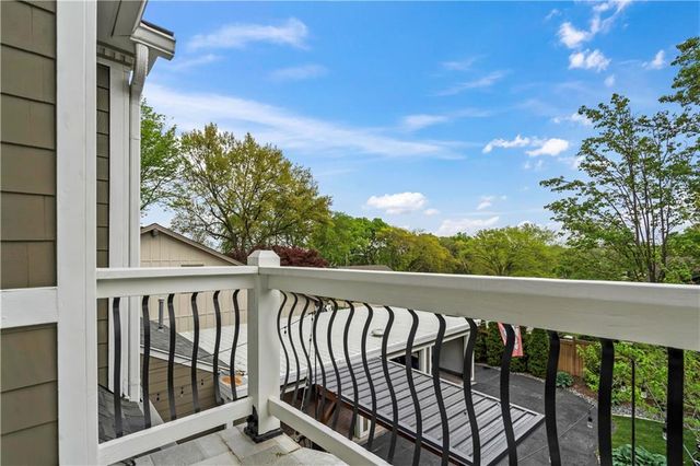 5217 Walmer Street, Mission, KS 66202