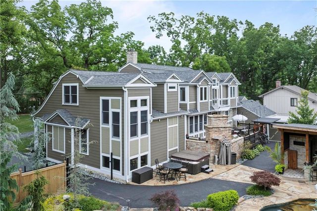 5217 Walmer Street, Mission, KS 66202