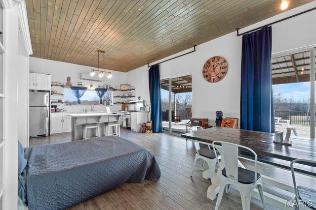 555 Morning Star Circle, Perryville, MO 63775