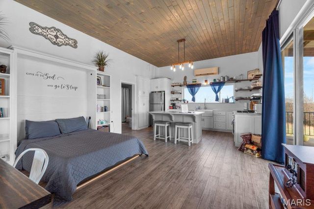 555 Morning Star Circle, Perryville, MO 63775