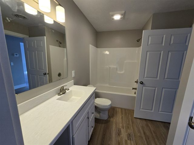 500 E State Road, Hastings, MI 49058