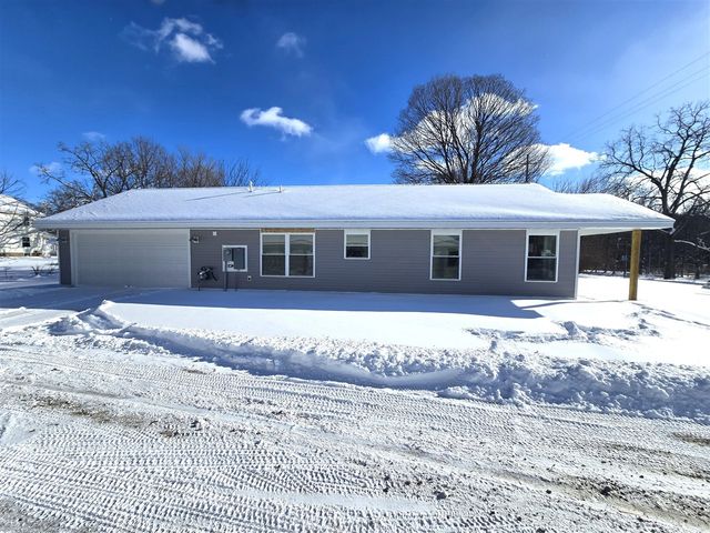 500 E State Road, Hastings, MI 49058