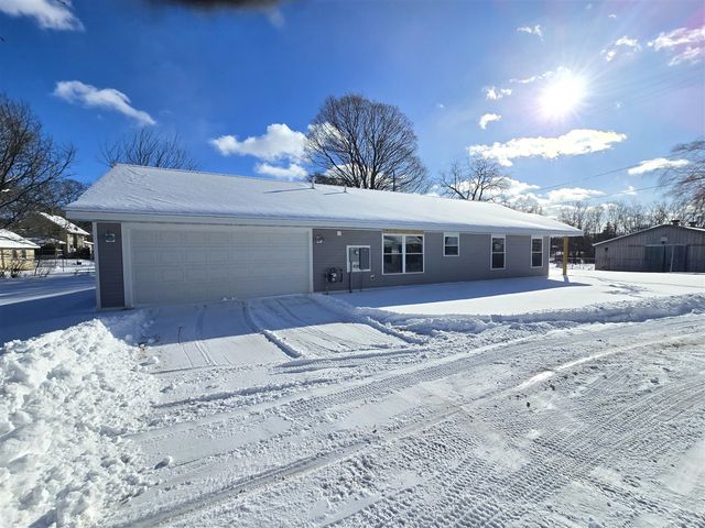 500 E State Road, Hastings, MI 49058