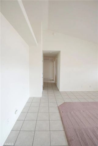 17482 Walnut, Hesperia, CA 92345
