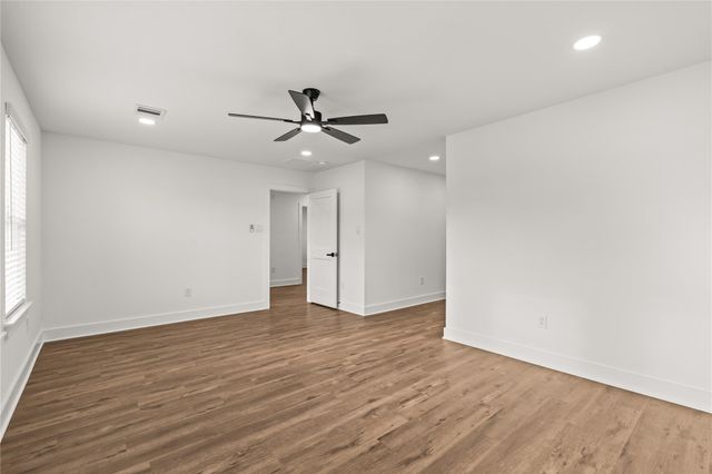 4702 Rawley Street, Houston, TX 77020