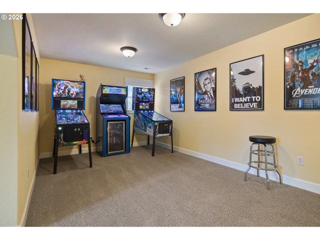 902 Ne 47TH Ave, Hillsboro, OR 97124