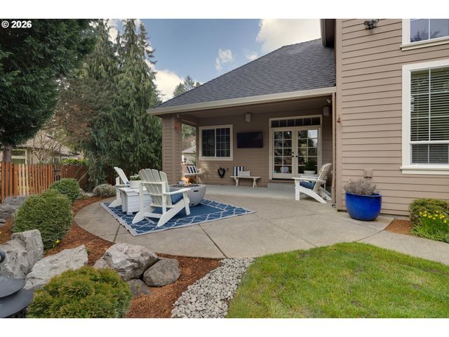 902 Ne 47TH Ave, Hillsboro, OR 97124