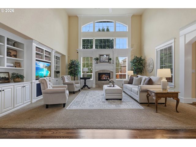 902 Ne 47TH Ave, Hillsboro, OR 97124