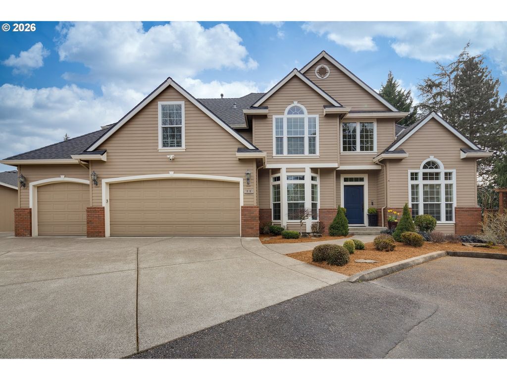 902 Ne 47TH Ave, Hillsboro, OR 97124