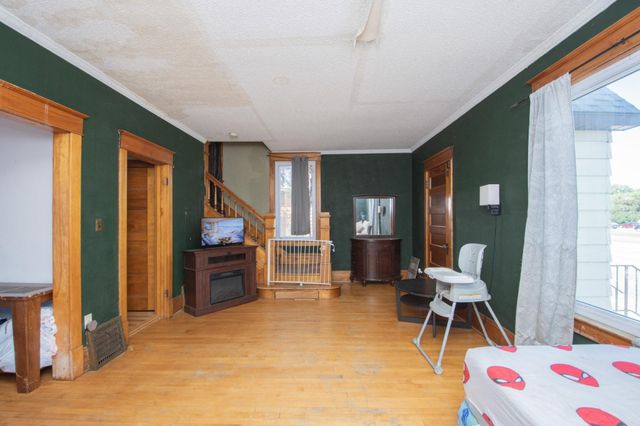 509 Center Avenue E, Dilworth, MN 56529