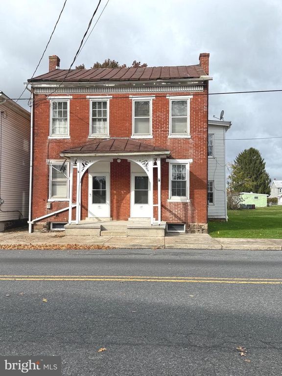 115 N CENTER ST, Fredericksburg, PA 17026