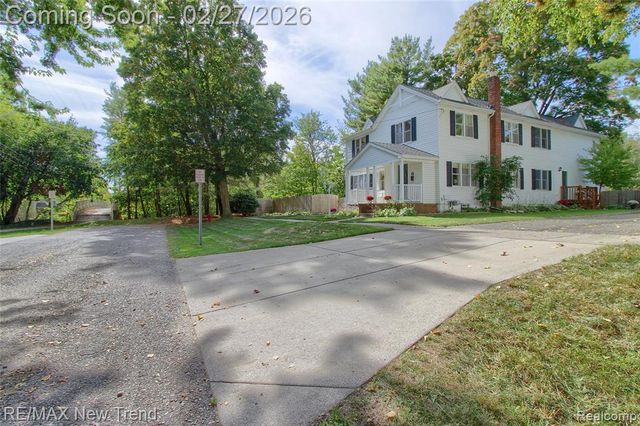 308 N Court Street, Howell, MI 48843