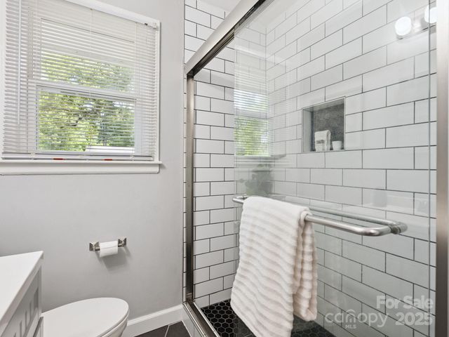 3426 Revolution Park Drive, Charlotte, NC 28217