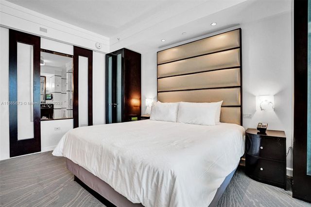 4391 Collins Ave 915, Miami Beach, FL 33140