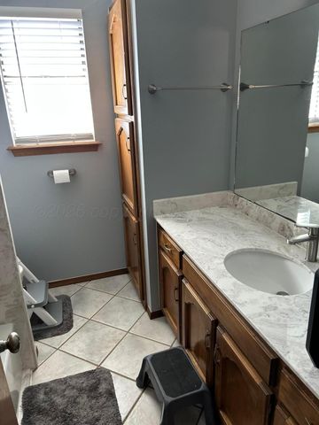 3402 HARRIS Drive, Amarillo, TX 79103