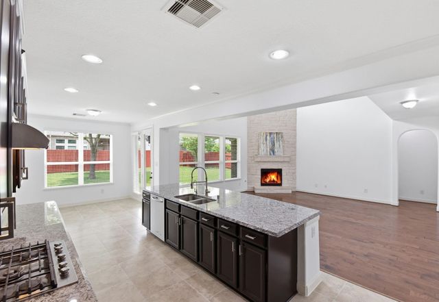 6010 Green Meadows Lane, Katy, TX 77493