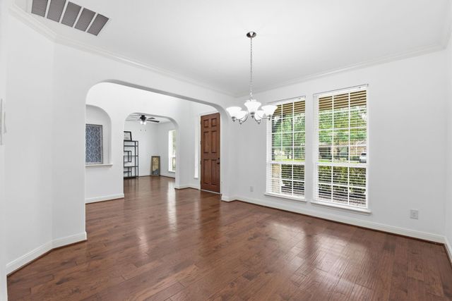 6010 Green Meadows Lane, Katy, TX 77493
