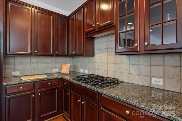 8914 Landsdowne Avenue, Harrisburg, NC 28075