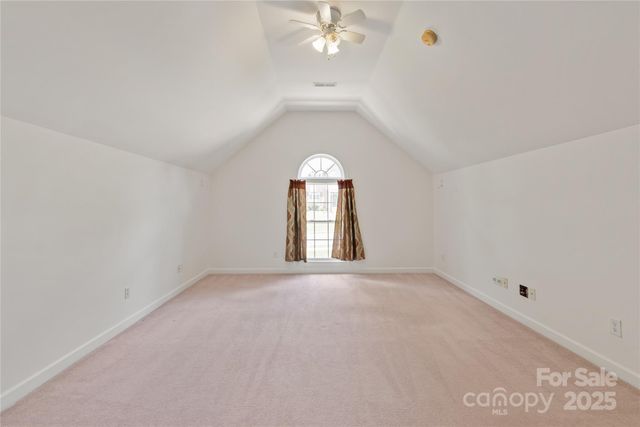 8914 Landsdowne Avenue, Harrisburg, NC 28075