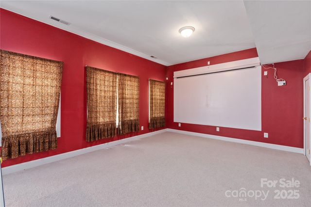 8914 Landsdowne Avenue, Harrisburg, NC 28075