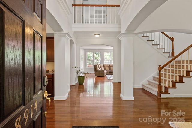 8914 Landsdowne Avenue, Harrisburg, NC 28075