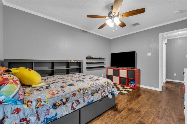 232 Crescent, Hewitt, TX 76643