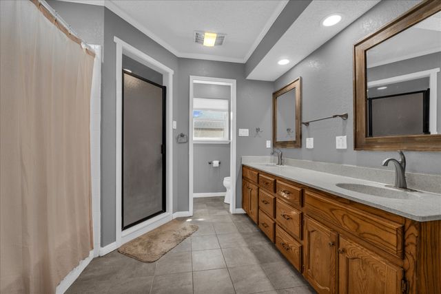 232 Crescent, Hewitt, TX 76643