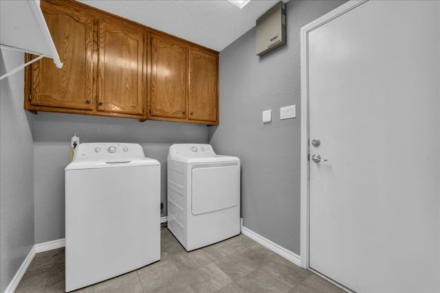 232 Crescent, Hewitt, TX 76643