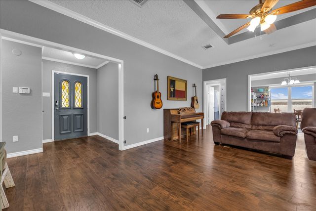 232 Crescent, Hewitt, TX 76643