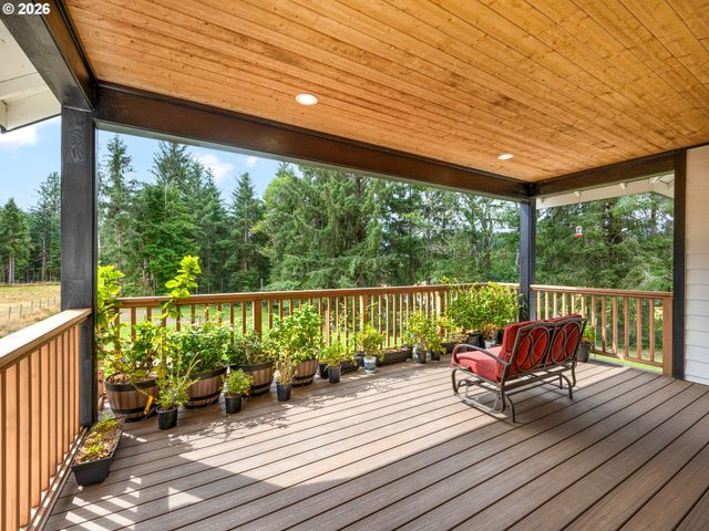 37330 LABISKE Ln, Astoria, OR 97103