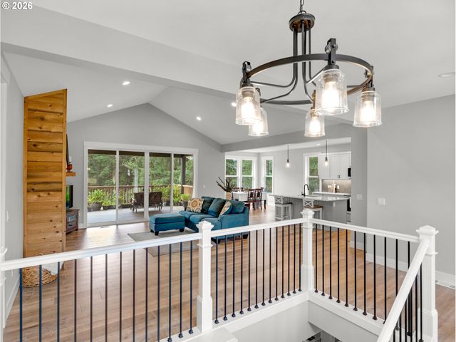 37330 LABISKE Ln, Astoria, OR 97103