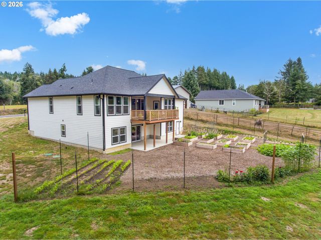 37330 LABISKE Ln, Astoria, OR 97103