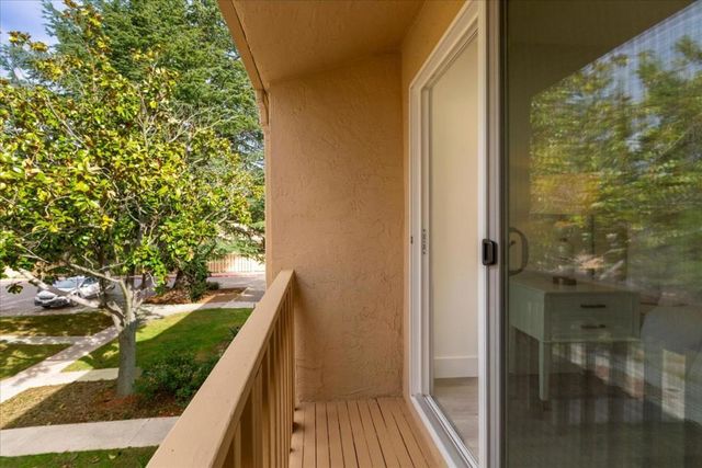 125 Connemara Way 71, Sunnyvale, CA 94087