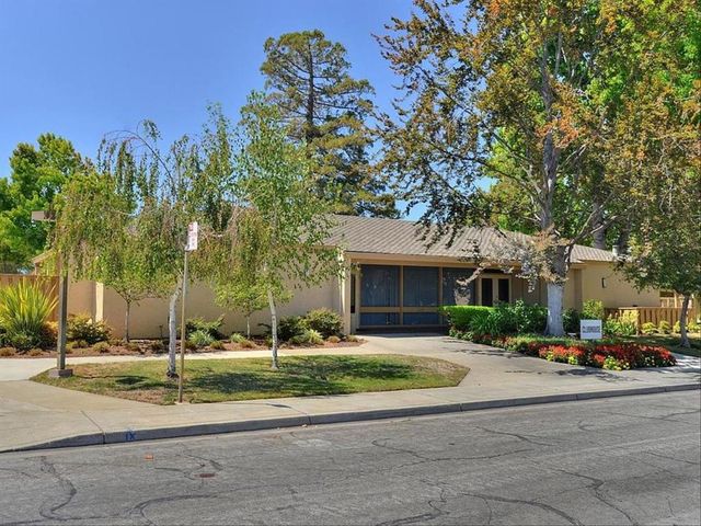 125 Connemara Way 71, Sunnyvale, CA 94087
