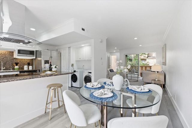 125 Connemara Way 71, Sunnyvale, CA 94087
